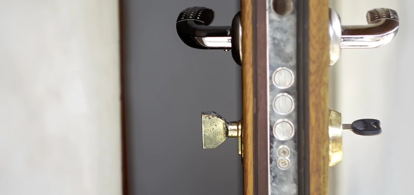 Holiday Emergency Locksmith in Fort Lee, New Jersey